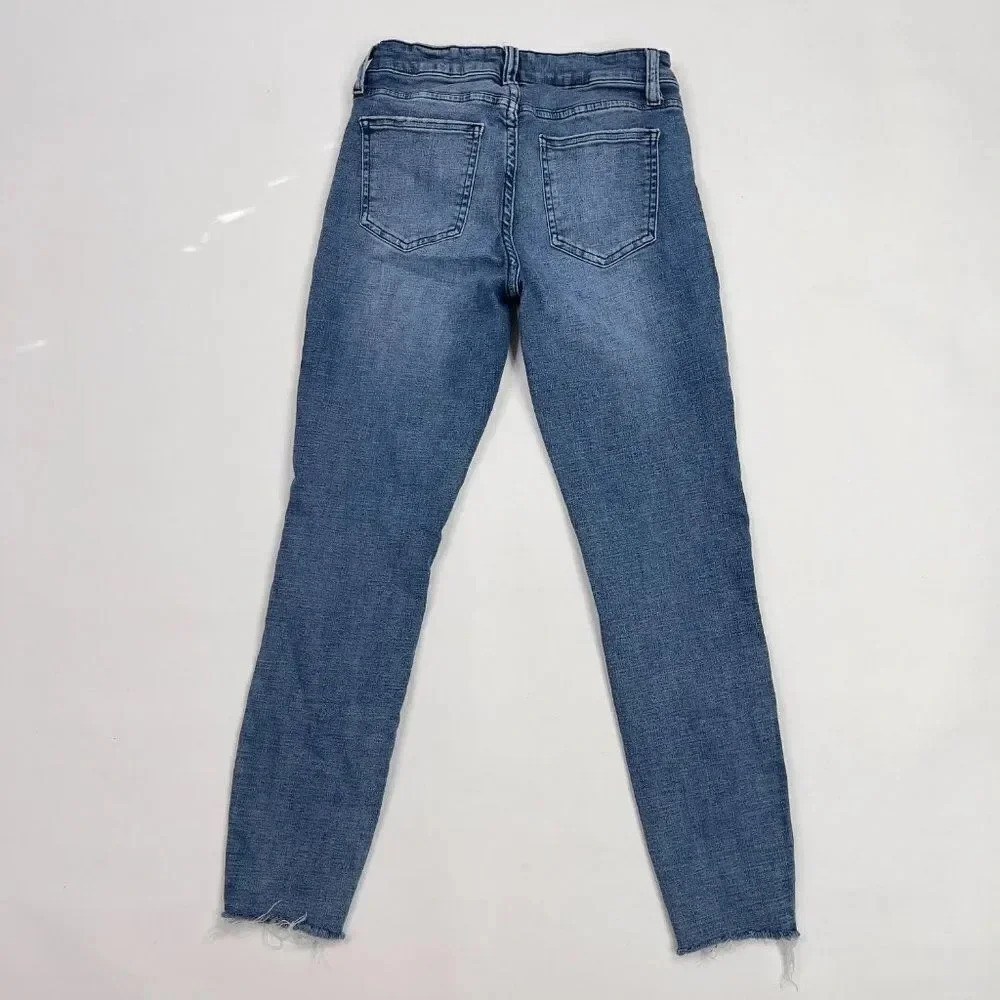 PISTOLA Women’s Arielle Skinny Jeans Scissor Cut Raw Hem Light Wash deni… - Picture 2 of 13